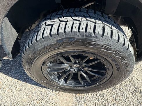 Used 2021 Ford F150 Platinum w/ Equipment Group 701A High AWD/4WD image 34