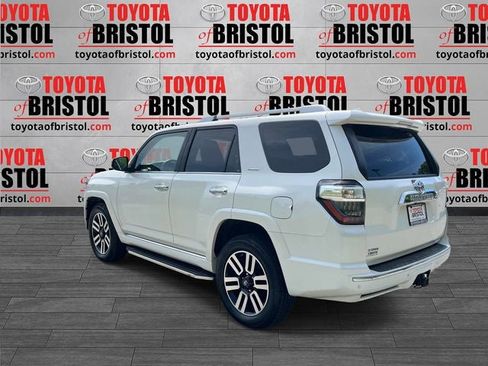 Used 2017 Toyota 4Runner Limited AWD/4WD image 6
