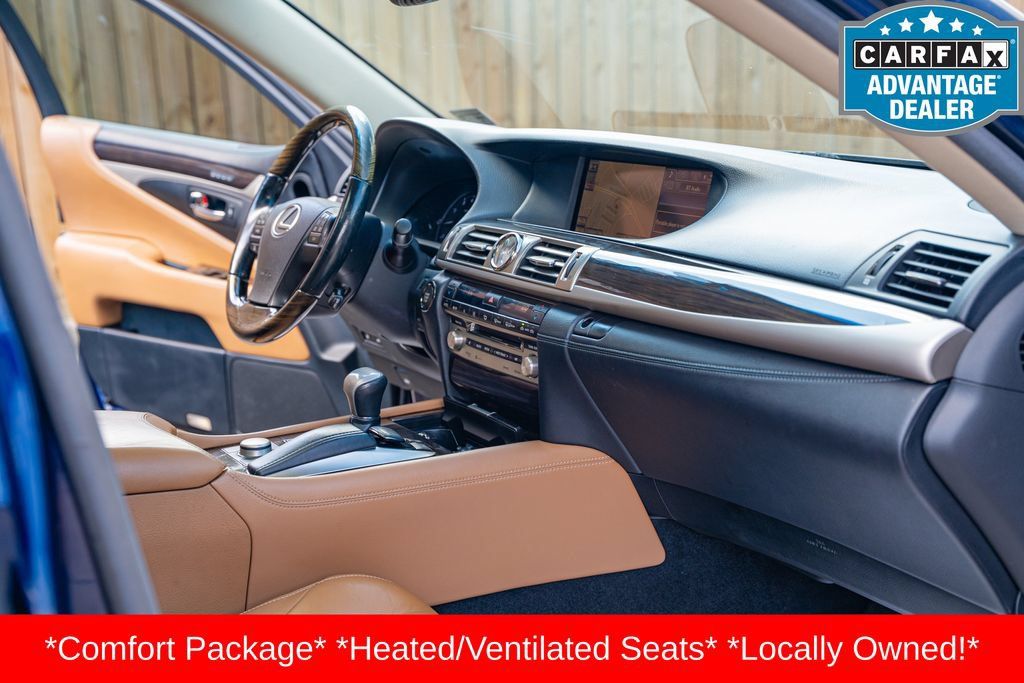 Used 2013 Lexus LS 460 AWD w/ Comfort Pkg image 17