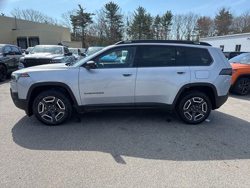 New 2026 Jeep Cherokee Limited AWD/4WD image 2