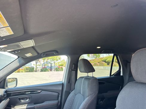 Used 2023 Honda Pilot Sport image 13