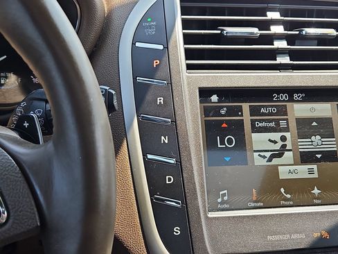 Used 2017 Lincoln MKC Reserve w/ Lincoln MKC Climate Package AWD/4WD image 32