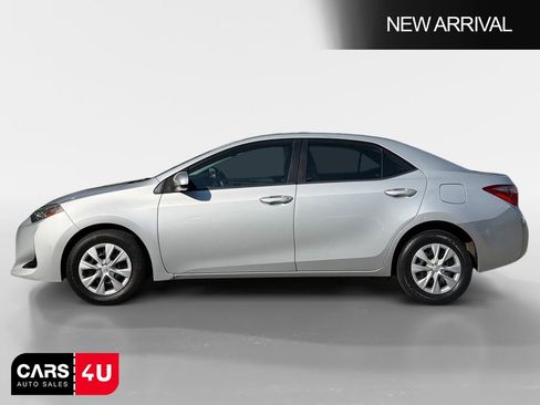 Used 2018 Toyota Corolla L image 4