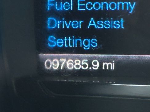 Used 2017 Ford Taurus SHO w/ Sho Performance Package image 40