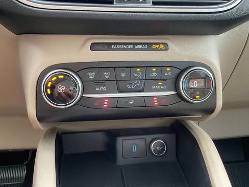 Used 2020 Ford Escape SEL FWD image 20