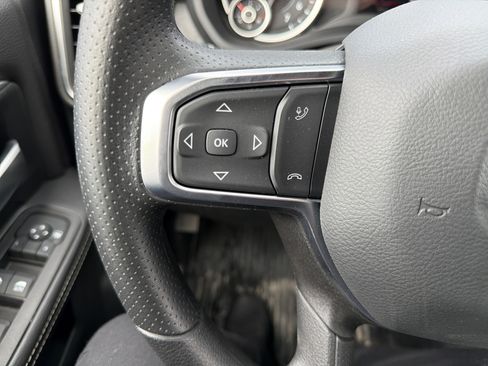Used 2025 RAM 3500 Big Horn AWD/4WD image 19