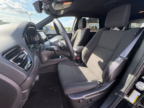 Used 2025 Dodge Durango GT AWD/4WD image 22