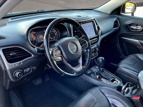 Used 2021 Jeep Cherokee Limited image 15