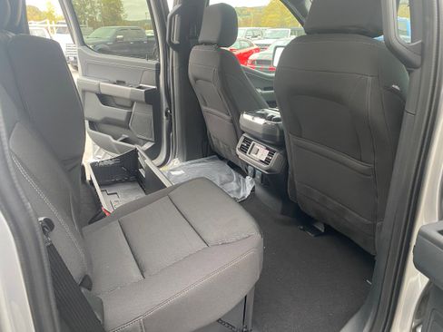 New 2025 Ford F150 XLT w/ Equipment Group 301A Standard image 26