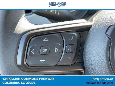 Used 2025 Jeep Wrangler Unlimited Sport AWD/4WD image 19
