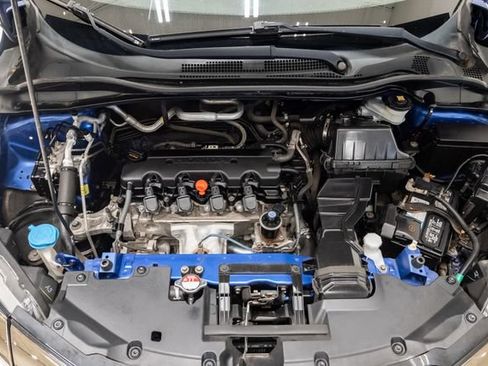 Used 2019 Honda HR-V Sport image 3