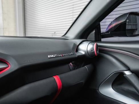 Used 2018 Ferrari 812 Superfast image 22