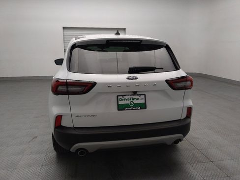 Used 2024 Ford Escape Active w/ Cold Weather Package FWD image 6