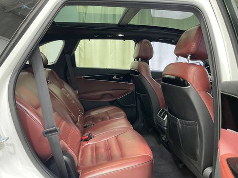 Used 2016 Kia Sorento FWD image 30