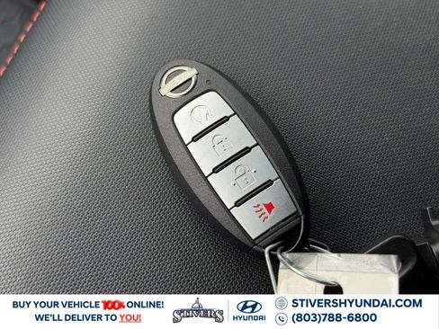 Used 2022 Nissan Frontier PRO-4X image 38