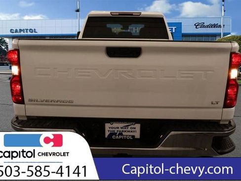 Used 2024 Chevrolet Silverado 2500 LT image 3