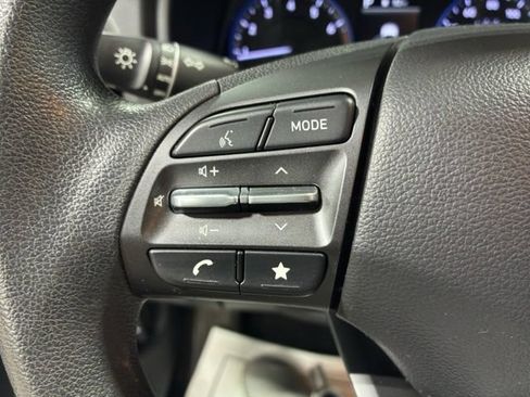 Used 2022 Hyundai Kona SE AWD/4WD image 28