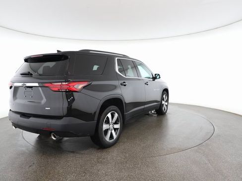 Used 2024 Chevrolet Traverse Limited LT image 17