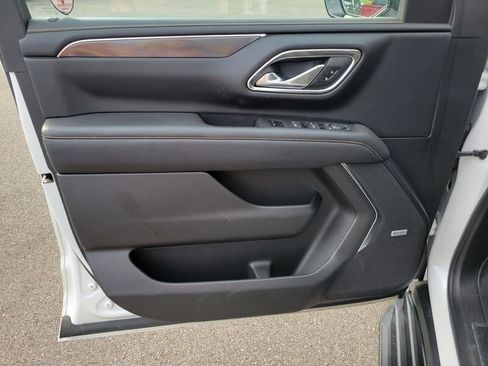 Used 2023 GMC Yukon AT4 w/ Technology Package image 23