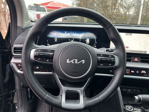 Certified 2025 Kia Sportage SX image 14