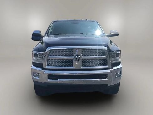 Used 2016 RAM 2500 Laramie w/ Convenience Group AWD/4WD image 8