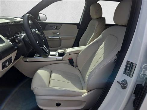 Certified 2021 Mercedes-Benz GLB 250 image 14