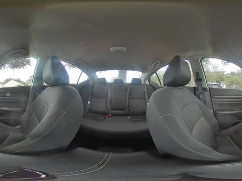 Used 2026 Nissan Altima 2.5 SV FWD image 39