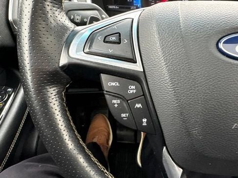 Used 2019 Ford Edge ST w/ Equipment Group 401A AWD/4WD image 25