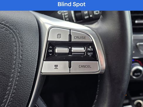 Used 2022 Kia Telluride S image 30