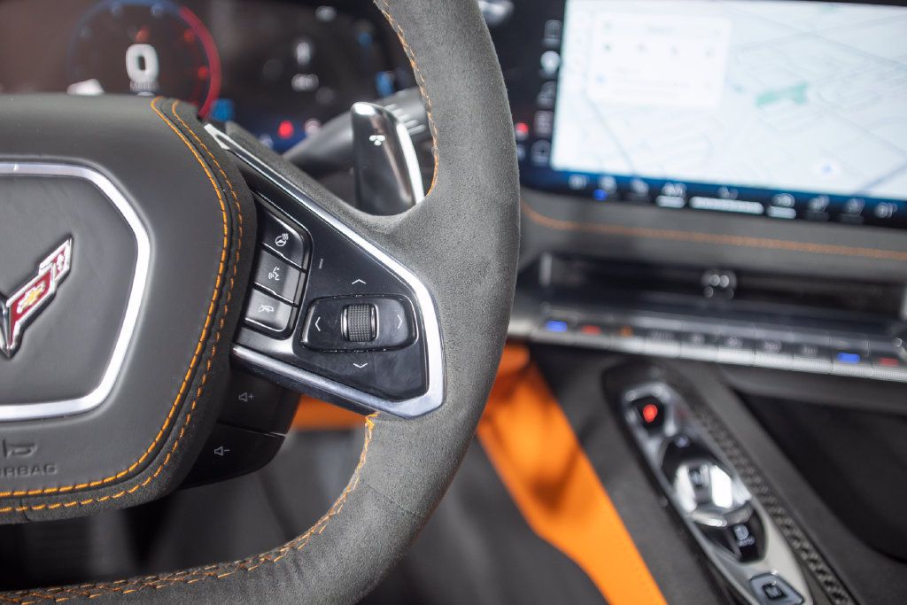 Used 2026 Chevrolet Corvette Stingray Premium Conv w/ Z51 Performance Package RWD image 47