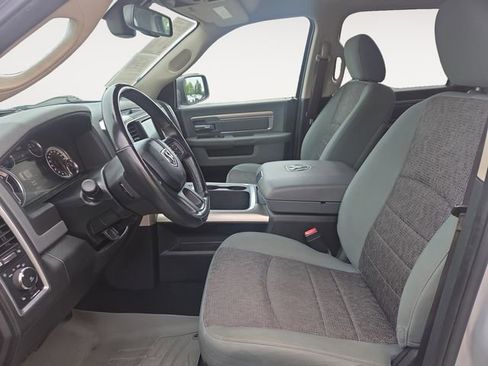 Used 2017 RAM 1500 Big Horn AWD/4WD image 9
