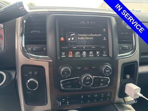 Used 2017 RAM 2500 Laramie w/ Convenience Group AWD/4WD image 8