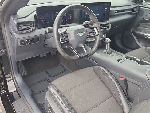 Used 2024 Ford Mustang EcoBoost image 13