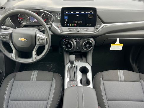New 2026 Chevrolet Blazer LT w/ Convenience Package AWD/4WD image 10