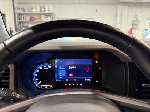 Used 2023 Ford Bronco Big Bend image 13