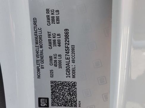 Used 2025 Chevrolet Silverado 2500 W/T RWD image 6