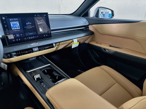 New 2026 Lexus ES 500e w/ Convenience Package AWD/4WD image 22