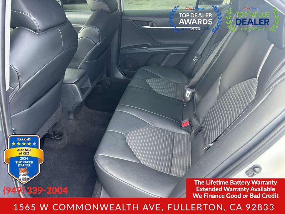 Used 2022 Toyota Camry SE FWD image 15
