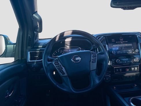 Used 2022 Nissan Titan Platinum Reserve w/ Moonroof Package AWD/4WD image 23