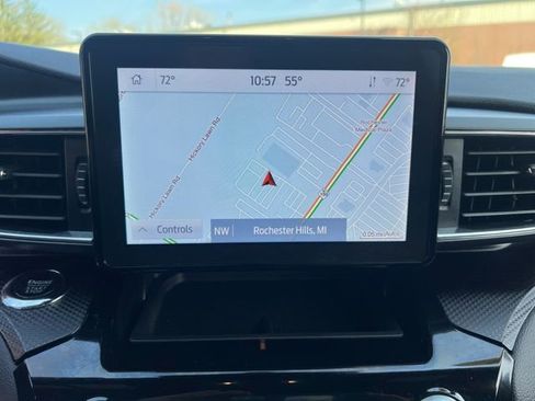 Certified 2024 Ford Explorer ST-Line w/ Class IV Trailer Tow Package AWD/4WD image 30