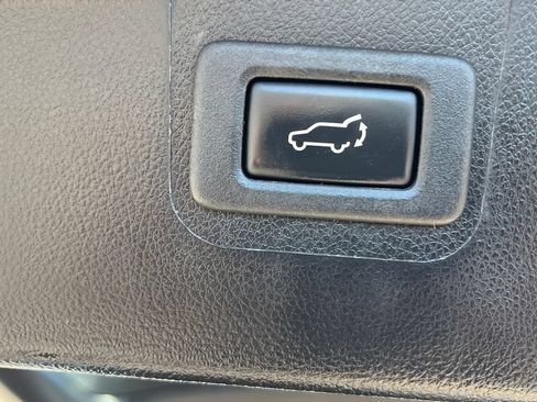 Used 2018 Subaru Outback 2.5i Limited w/ Popular Package #2 AWD/4WD image 26