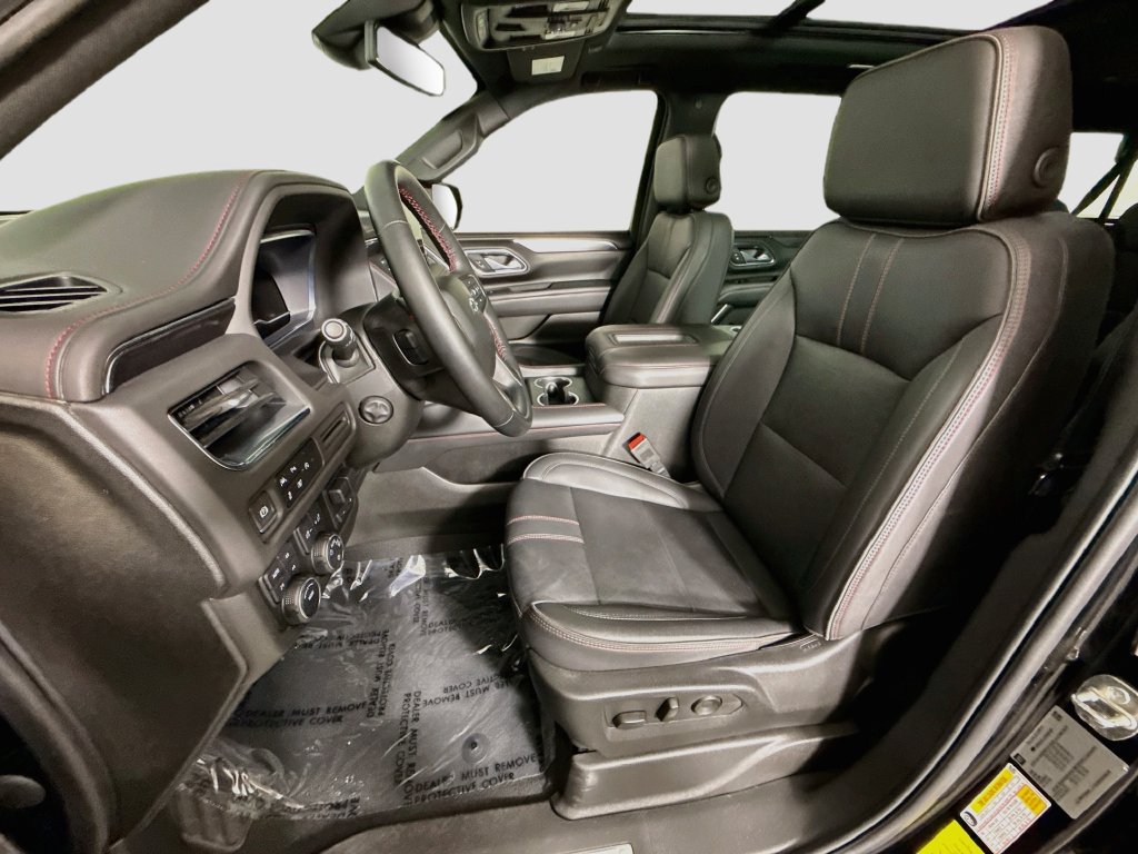 Used 2023 Chevrolet Suburban RST w/ Sport Performance Package AWD/4WD image 21