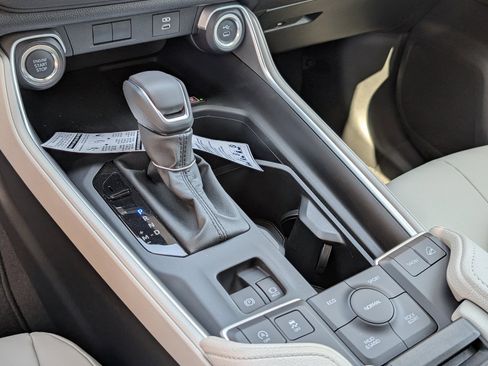 Used 2026 Toyota Grand Highlander AWD image 17