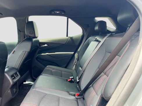 Used 2024 Chevrolet Equinox RS w/ LPO, Floor Liner Package FWD image 23
