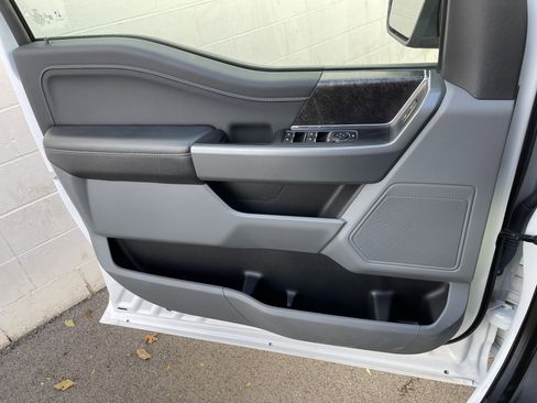 Used 2022 Ford F150 XLT w/ Equipment Group 301A Mid image 22