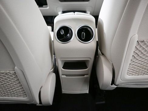 Certified 2023 Mercedes-Benz GLB 250 w/ Premium Package image 18