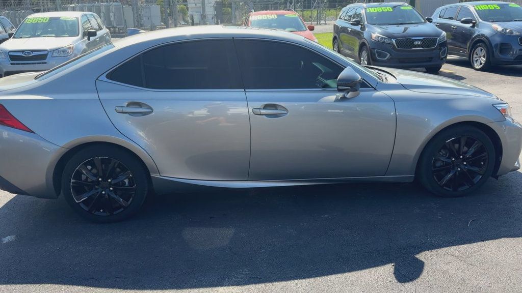 Used 2015 Lexus IS 250 RWD image 8