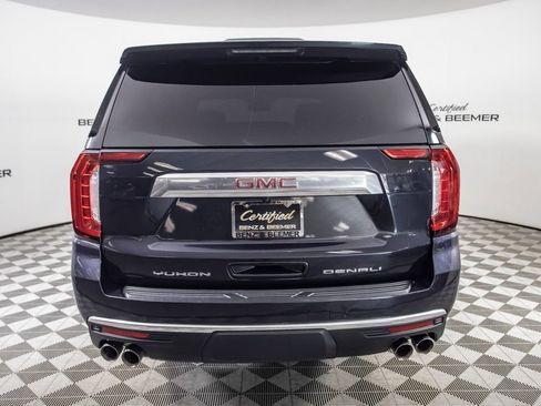 Used 2023 GMC Yukon Denali AWD/4WD image 7