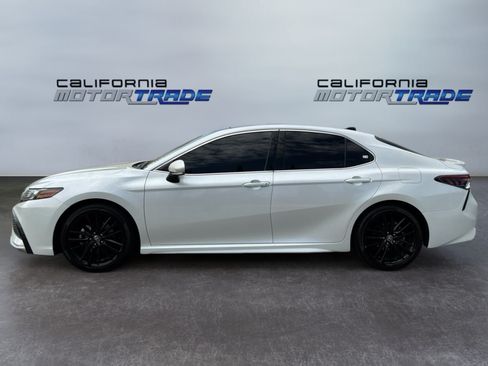 Used 2021 Toyota Camry XSE w/ Navigation Package FWD image 8