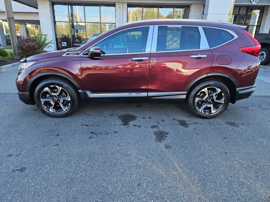 Used 2018 Honda CR-V Touring image 2